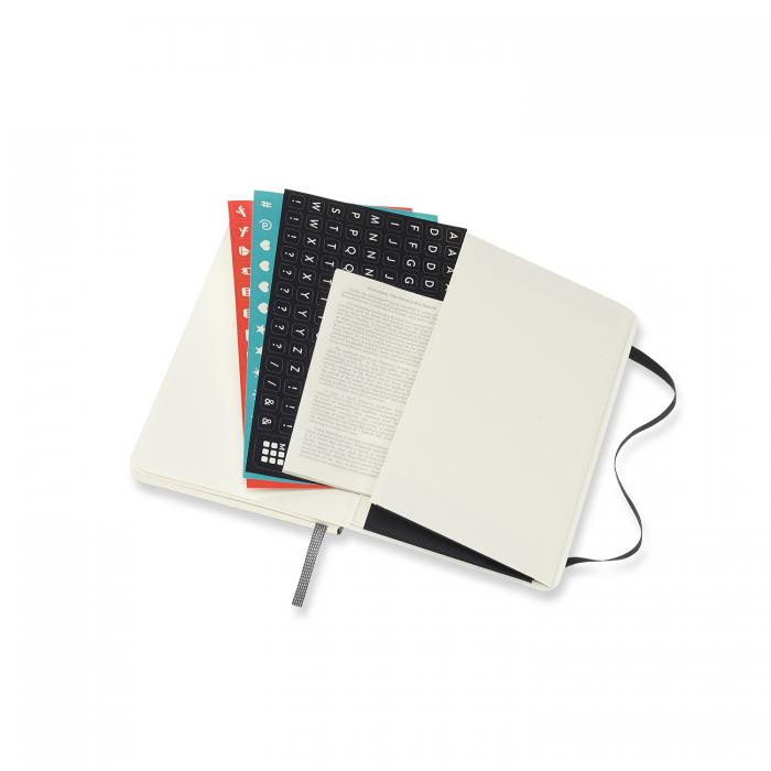 Moleskine Monthly Notebook svart soft pocket 2021