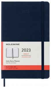 Moleskine Moleskine Daily Blue Hard Large 2023 - Kalenderkungen.se
