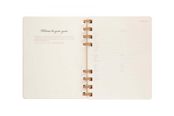 Spiral Academic Planner 22/23 XL Sand