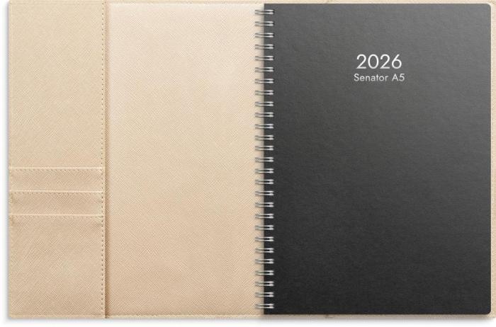 Senator A5 beige konstläder Tora 2026