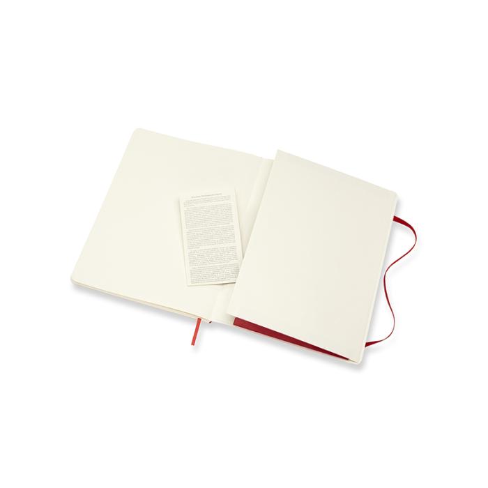 Moleskine Notebook X-large Soft Cover Röd Dotted