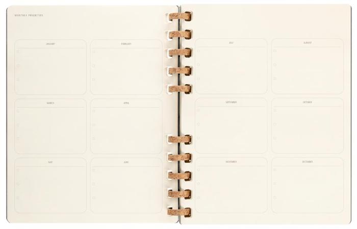 Spiral Planner 2023 XXL Black