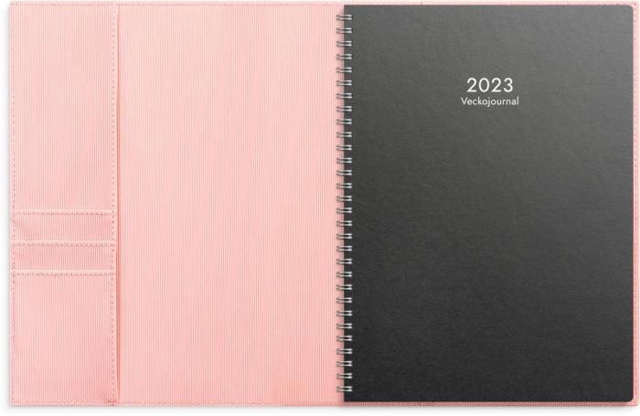 Veckojournal rosa konstläder Amelia 2026