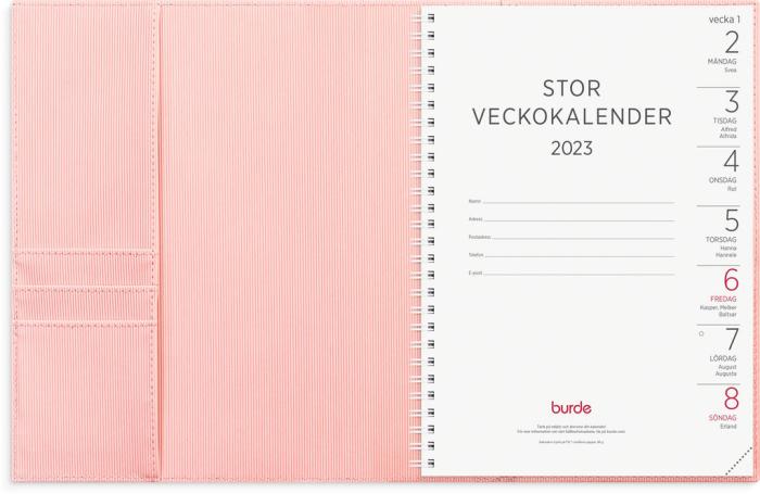 Stor Veckokalender rosa konstläder Amelia 2023 med slejf