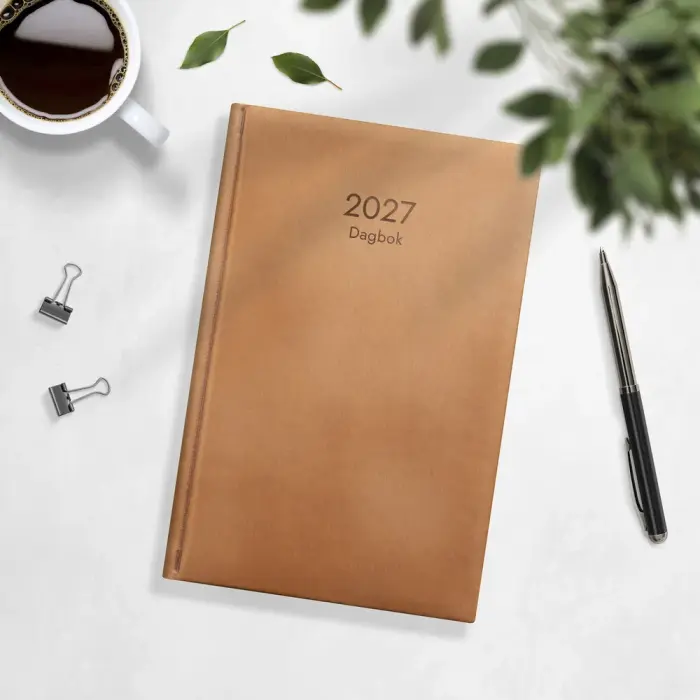 Kalender Dagbok cognac 2027