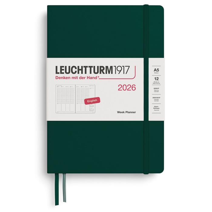 Kalender Leuchtturm1917 A5 vertikalt veckouppslag Forest Green 2026